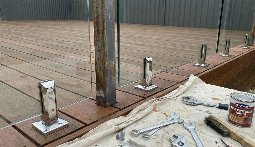 Glass Hardware Repair Los Angeles